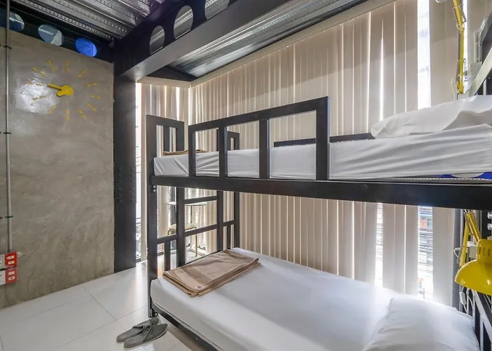 Hotel Oyo 1084 Guyasuka Ratchada