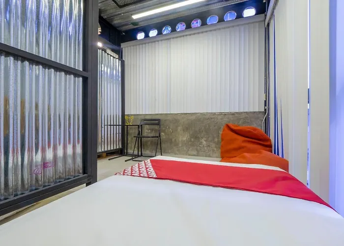 Oyo 1084 Guyasuka Ratchada Hotel 2*
